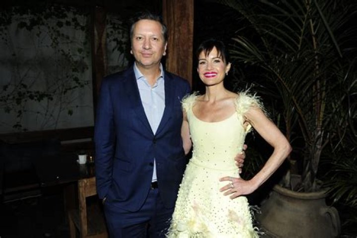 Carla Gugino Once Said Marriage Wasn't Important for Her with Longtime
