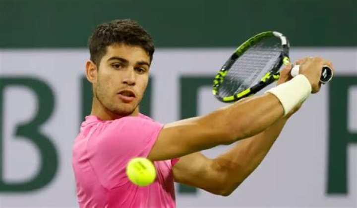 Carlos Alcaraz to take up the mantle of Spain&rsquo;s Roland Garros hero