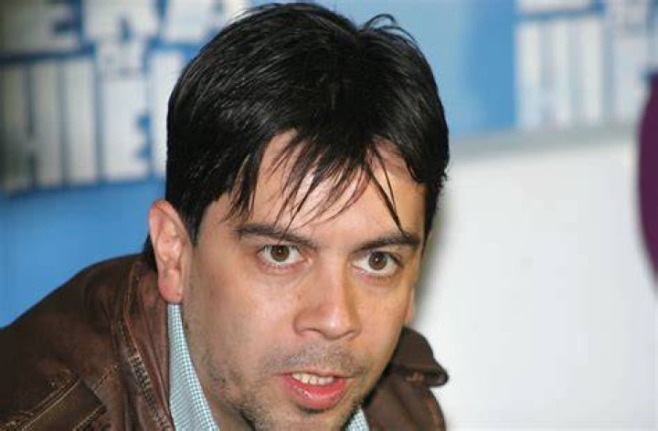Carlos Espejel REVELA que su padre falleci&oacute; tras la tristeza de la