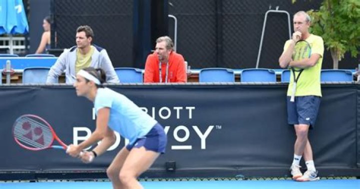 Caroline Garcia Trainer