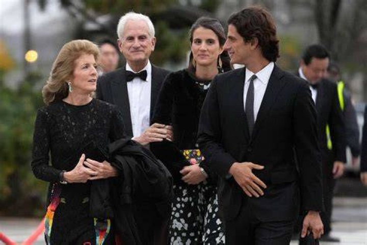 Caroline Kennedy Illness What Disease She Had? United Fact
