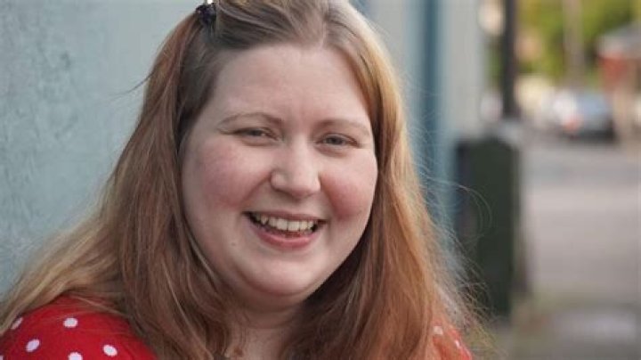 Carrie Jade Williams Scam Story What Happened To AirBnB User