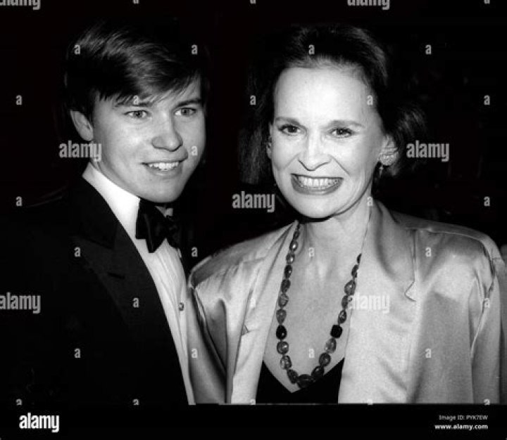 Carter Cooper Gloria Vanderbilt Undated Photo By Adam Scull/PHOTOlink