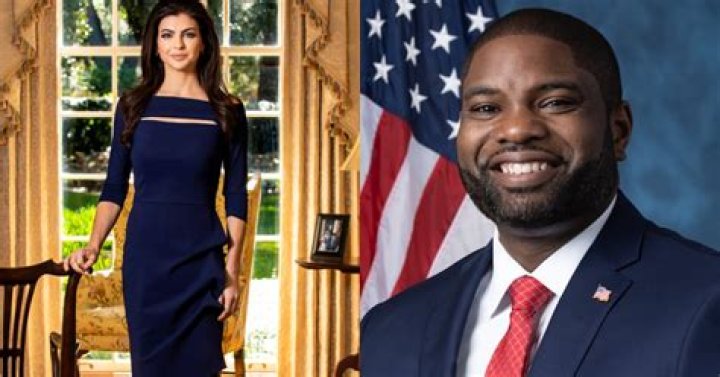 Casey DeSantis RoslindAiyla