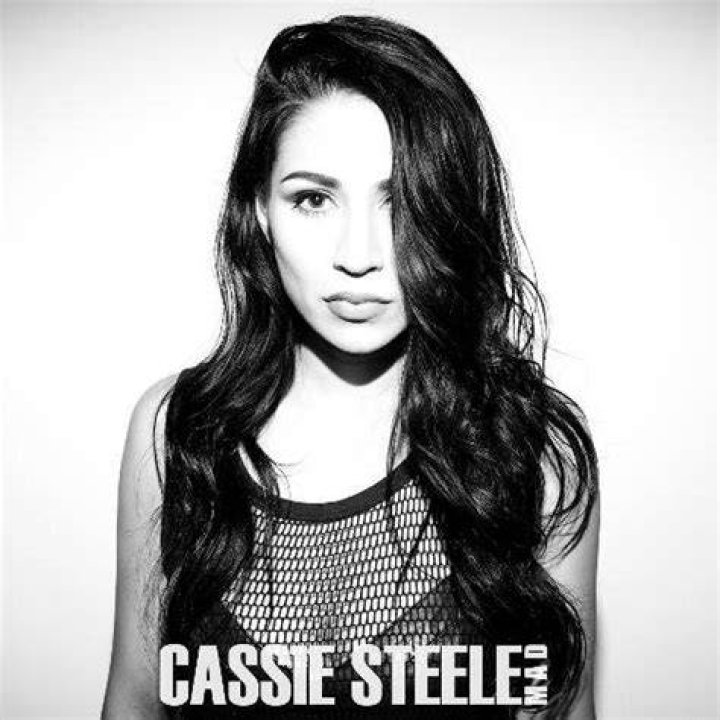Cassie Steele Mad
