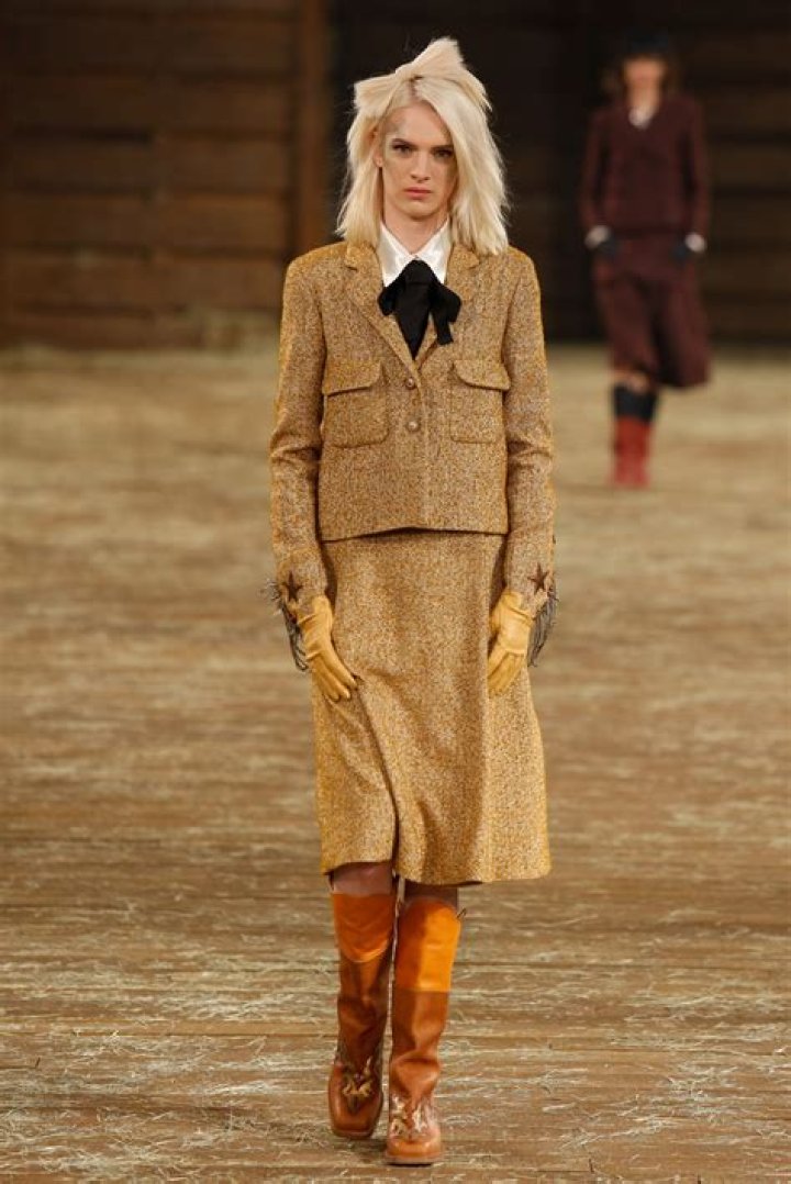 Chanel ParisDallas PreFall 2014 collection Fab Fashion Fix
