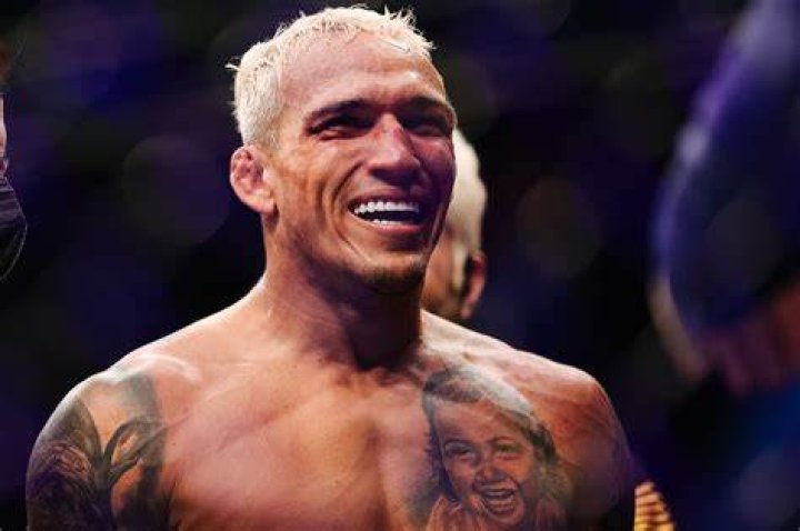 Charles Oliveira Net Worth 2022 How much is he worth?