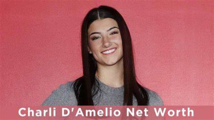 Charli Damelio Net Worth, Family, Bio, Age, Family, Height, House, Home