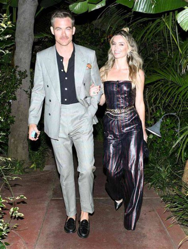 Chris Pine, Annabelle Wallis Break Up After 4 Years Dating
