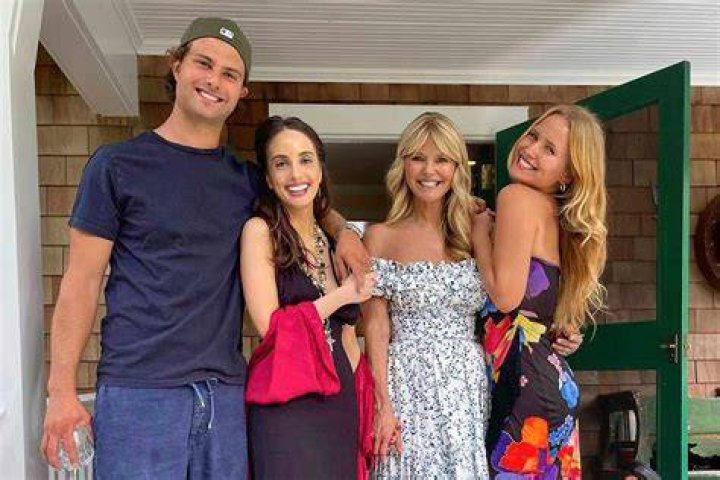 Christie Brinkley and her children hang out in the Hamptons Christie