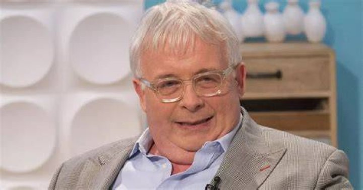 Christopher Biggins reveals dramatic weight loss ahead of pantomime