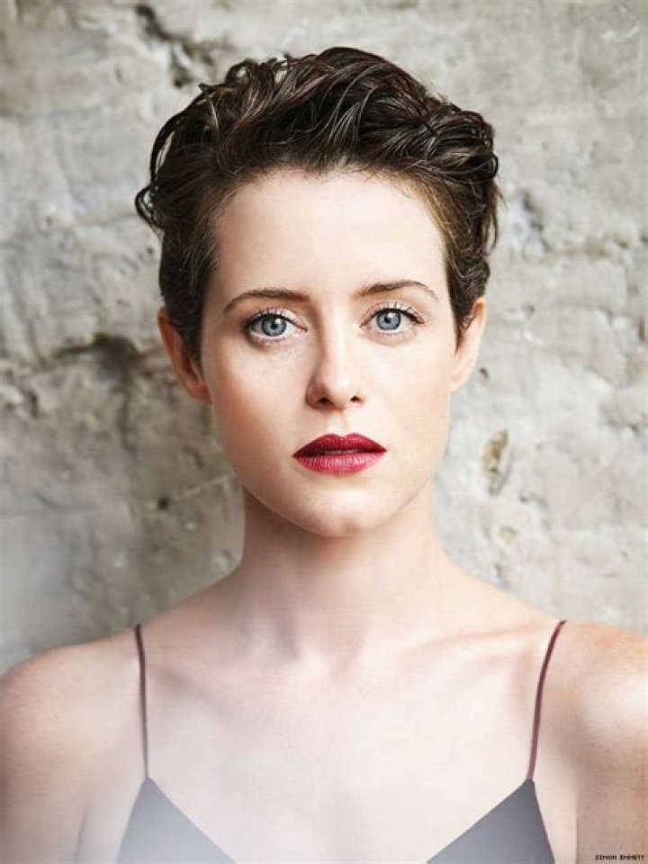 Claire Foy Biography, Height & Life Story Super Stars Bio