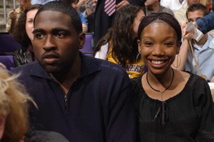 COURTSIDE CANDIDS BRANDY & TERRENCE J DATING? Entertainment Music