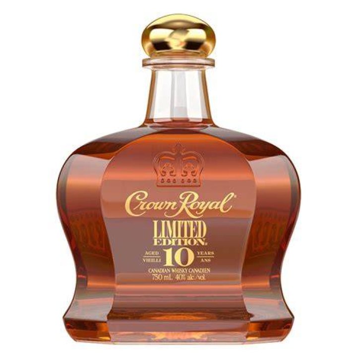 Crown Royal Limited Edition 750ml BSW Liquor