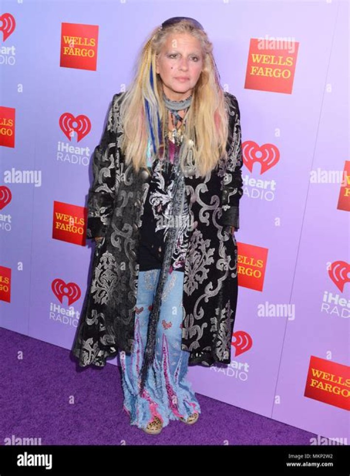 Dale Bozzio