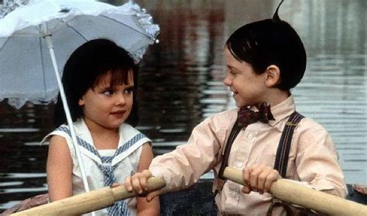 Darla y Alfalfa de Los peque&ntilde;os traviesos as&iacute; se ven los actores de la