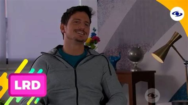 David Palacio presenta por primera vez a su bella novia en La Red