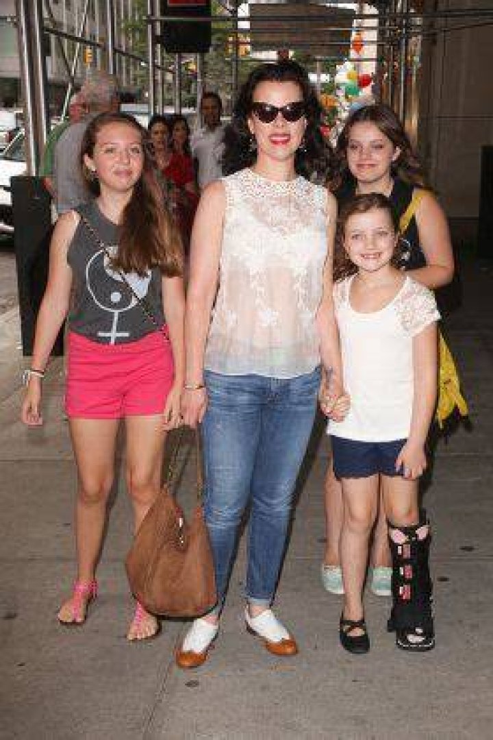Debi Mazar daughters Giulia Isabel Corcos Evelina Editorial Stock Photo
