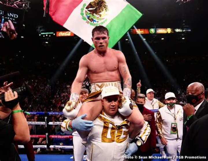 Demetrius Andrade on facing Canelo The best needs to fight the best
