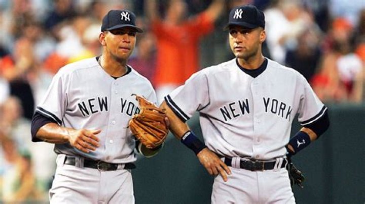 Derek Jeter Went Dutch On A Pizza Check With Hannah Davis In Italy