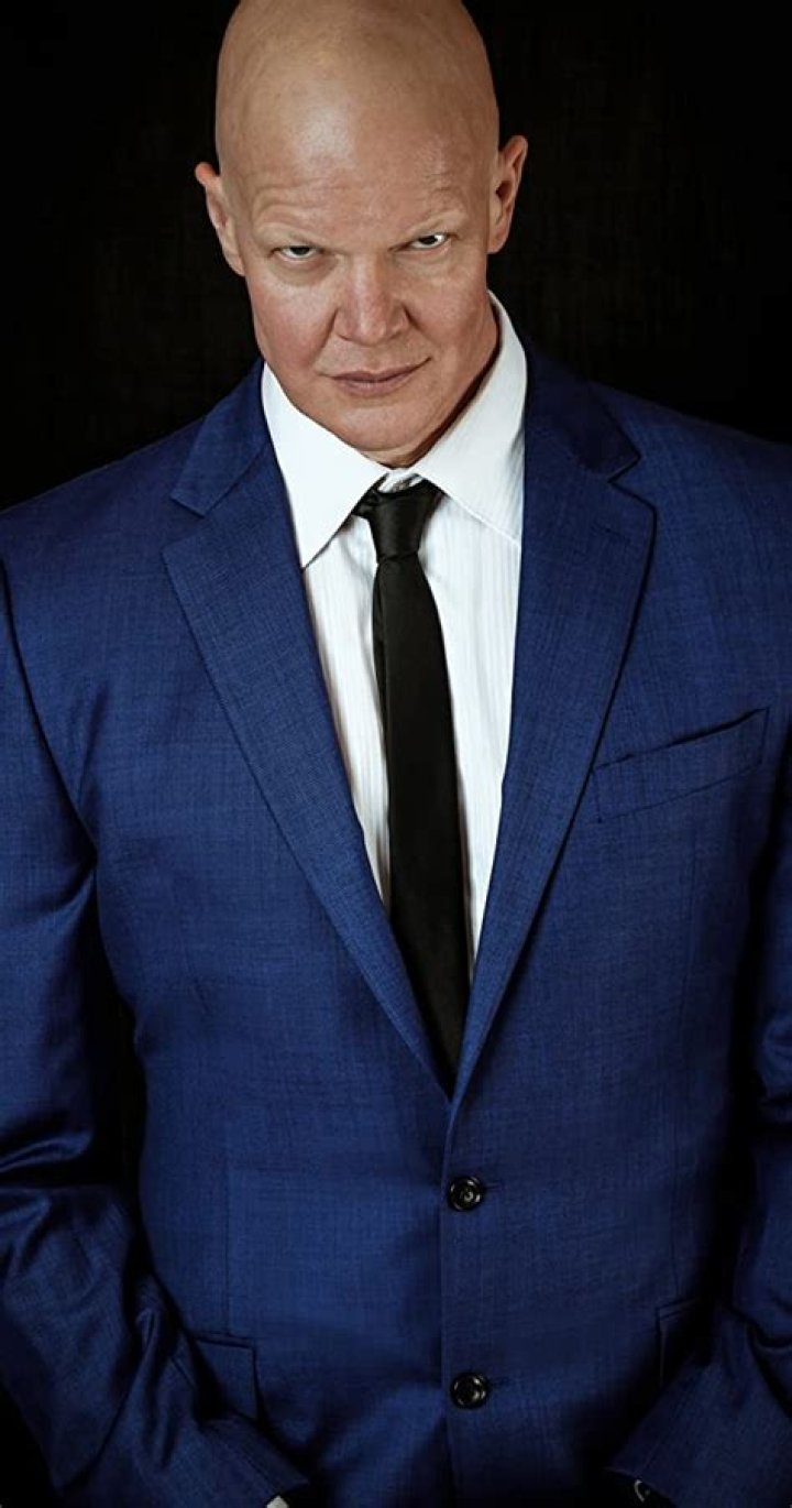Derek Mears Gallery Super Stars Bio