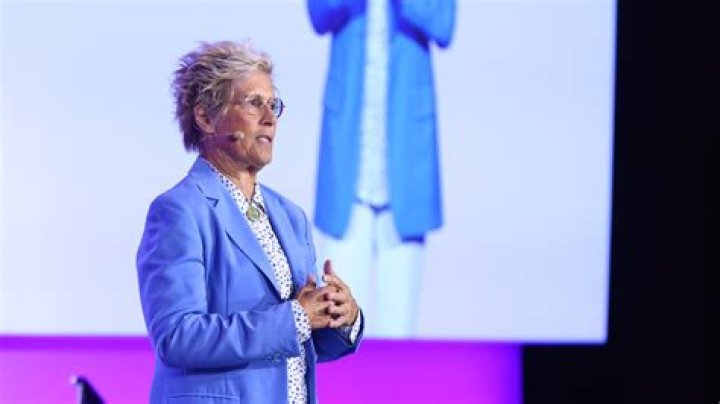 Diana Nyad (diananyad) / Twitter