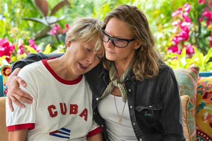 Diana Nyad Wiki Parents, Wedding, Net Worth, Height, Relationship