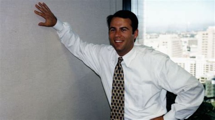 Did Michael Avenatti lose his law license? Who did Michael Avenatti