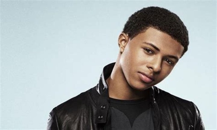 Diggy Simmons Bio Wikis