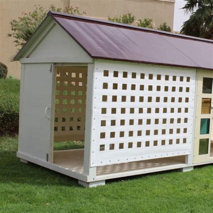 Dog House With AC Dubai / UAE Outdoor Air Conditioned Dog House
