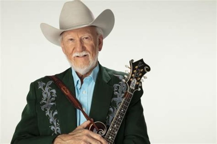 Doyle Lawson Announces Retirement Plans For End Of 2022