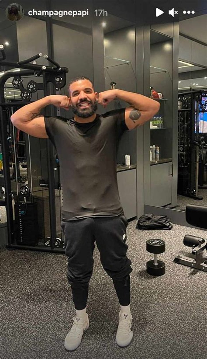 Drake Shows Workout Gains in EyeCatching Photo Weeks After Knee Injury
