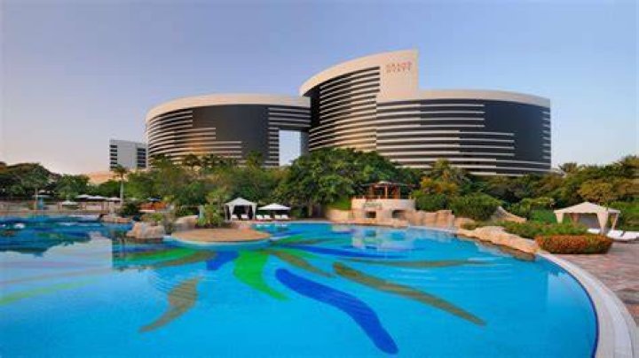 Dubai Hotel FinanceFeeds