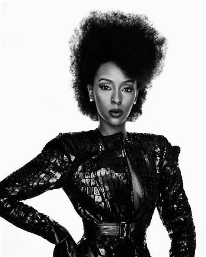 Ebony Obsidian 1883 Magazine