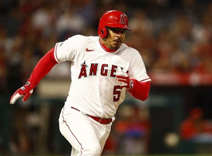 Eduardo Escobar Net Worth 2023 Baseball Career Age