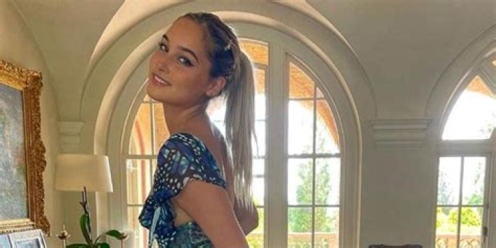 Ella May Clapton: Rising Star In Her Own Right