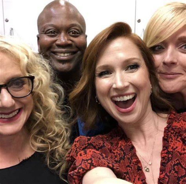 Ellie Kemper What I Learned From the Cast of ‘Unbreakable Kimmy