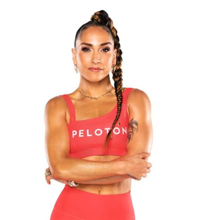 Episode 144 Robin Arz&oacute;n on How to Build Your Mental Strength Molly