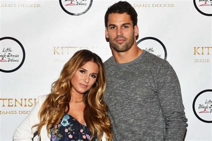 Eric Decker's Dog Watches Him Work Out at Shawn Booth's Gym