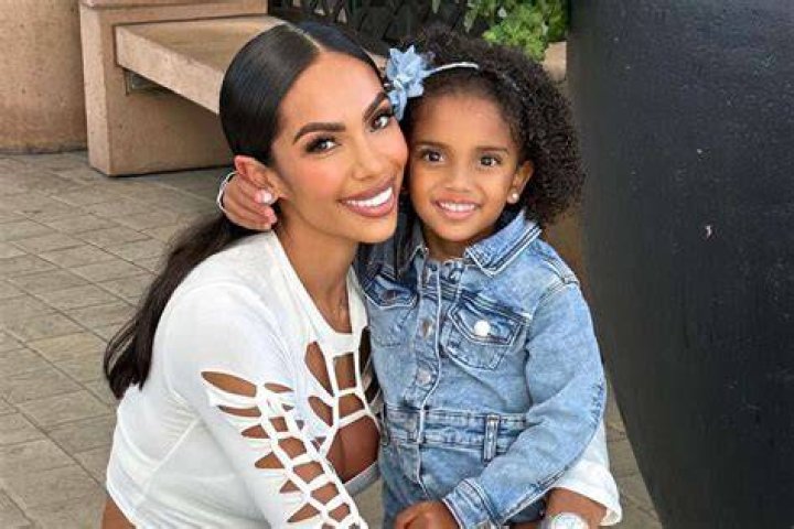 Erica Mena Celebrity biography, zodiac sign and famous quotes