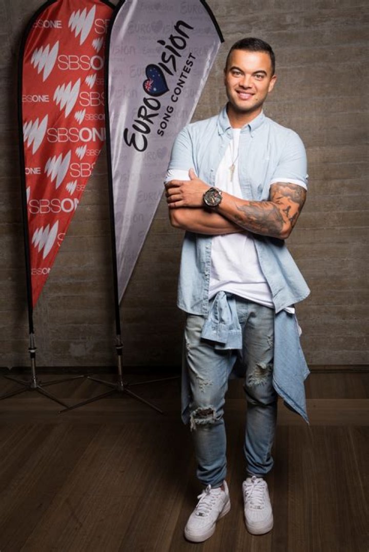 ESC 2015 AUSTRALIA GUY TO SING TONIGHT AGAIN