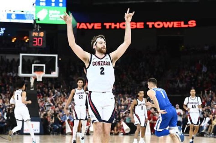 ExGonzaga star Drew Timme inks first NBA deal with Bucks after four