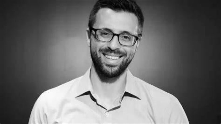 Ezra Klein Bio, Net Worth, Salary Age, Height, Weight, Wiki, Health
