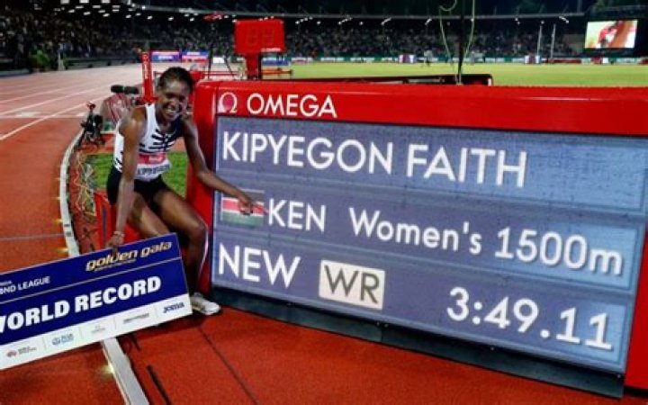 Faith Kipyegon wins Womens 1500m in 2017 Diamond League, Shanghai