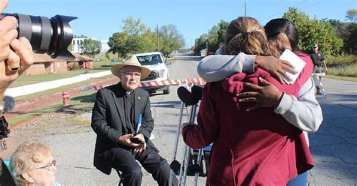 Family grieves deaths of St. Louis cousins, 12 and 14, shot at birthday