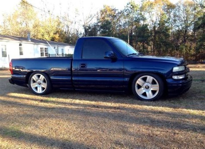 FEELER 2004 Silverado 4/6 drop with factory 20s GMC Truck Forum