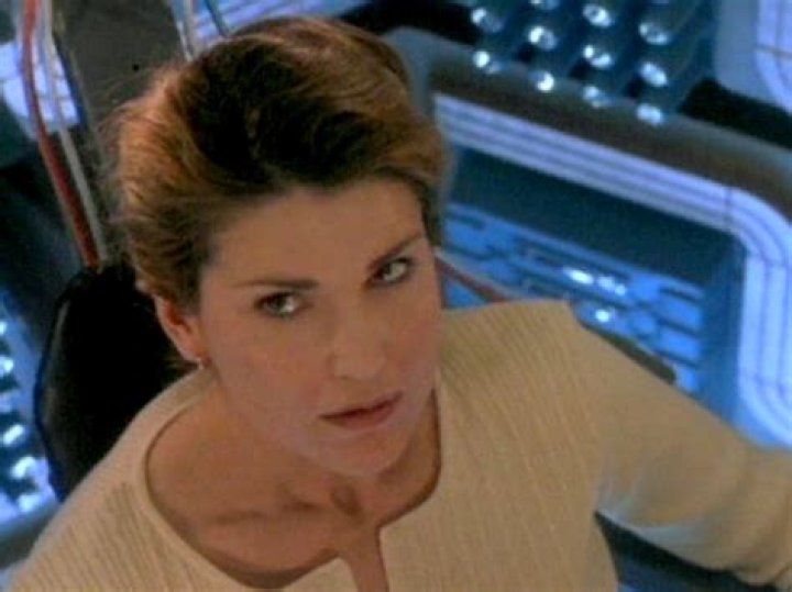 Filmov&iacute;zia Peri Gilpin [Press] [Part2]