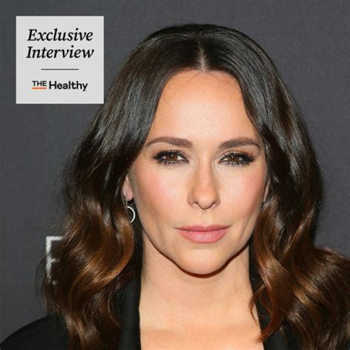 Find out Jennifer Love Hewitt’s Boyfriend and affairs