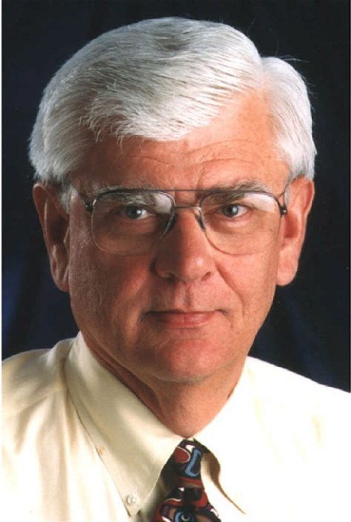Former Boulder mayor charged with 9 counts, including felony vehicular