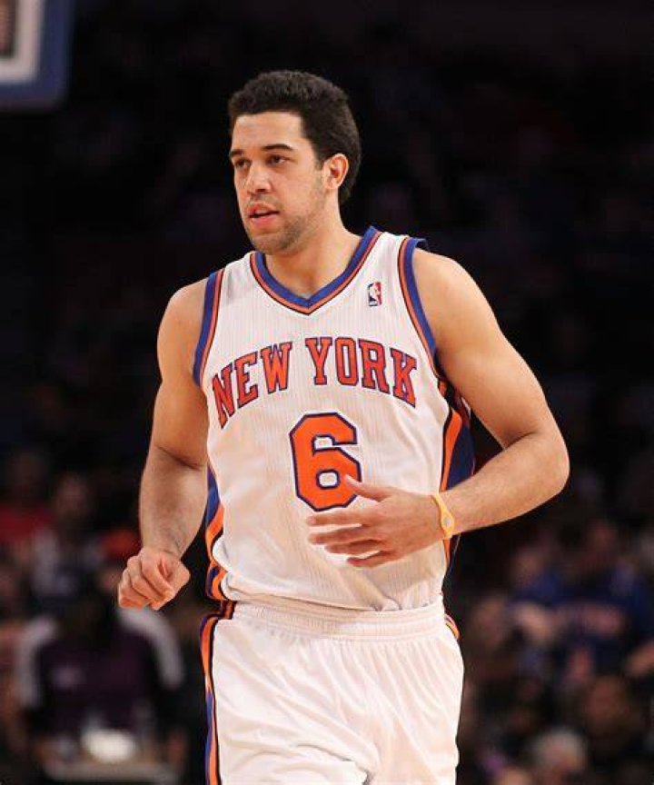 Former NBA Player Landry Fields Selling Orange County Home